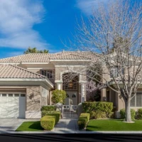 SOLD! 2000 Glenview Drive $1,640,000